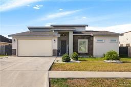 3072 Basque Street — Santander