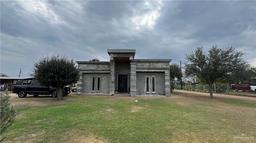 2501 Jessica Avenue — La Homa Acres