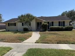 4735 Sea Island Drive — Country Club Estates #9