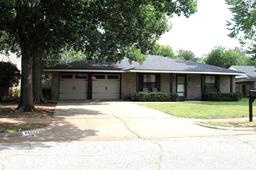 4820 Big Bend Drive — Belair