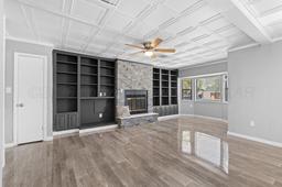 3105 MAGNOLIA Street