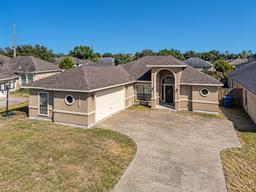 2514 Dewberry Drive — Wooldridge Creek #12