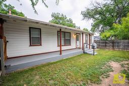 213 N Van Buren Street — Roemers