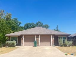 913 Ashwood Drive