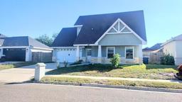 2801 Fullerton Avenue — Terranova