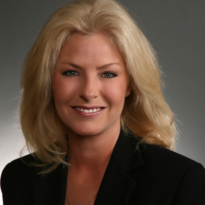 Paula Hoelscher