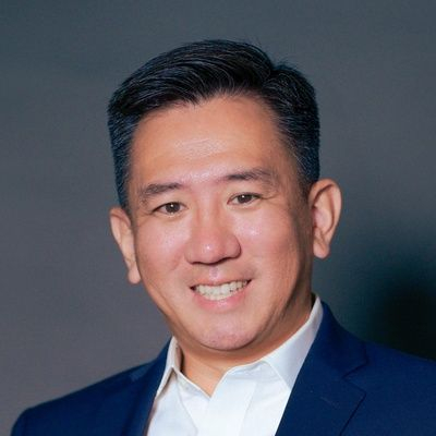 Thomas Lee